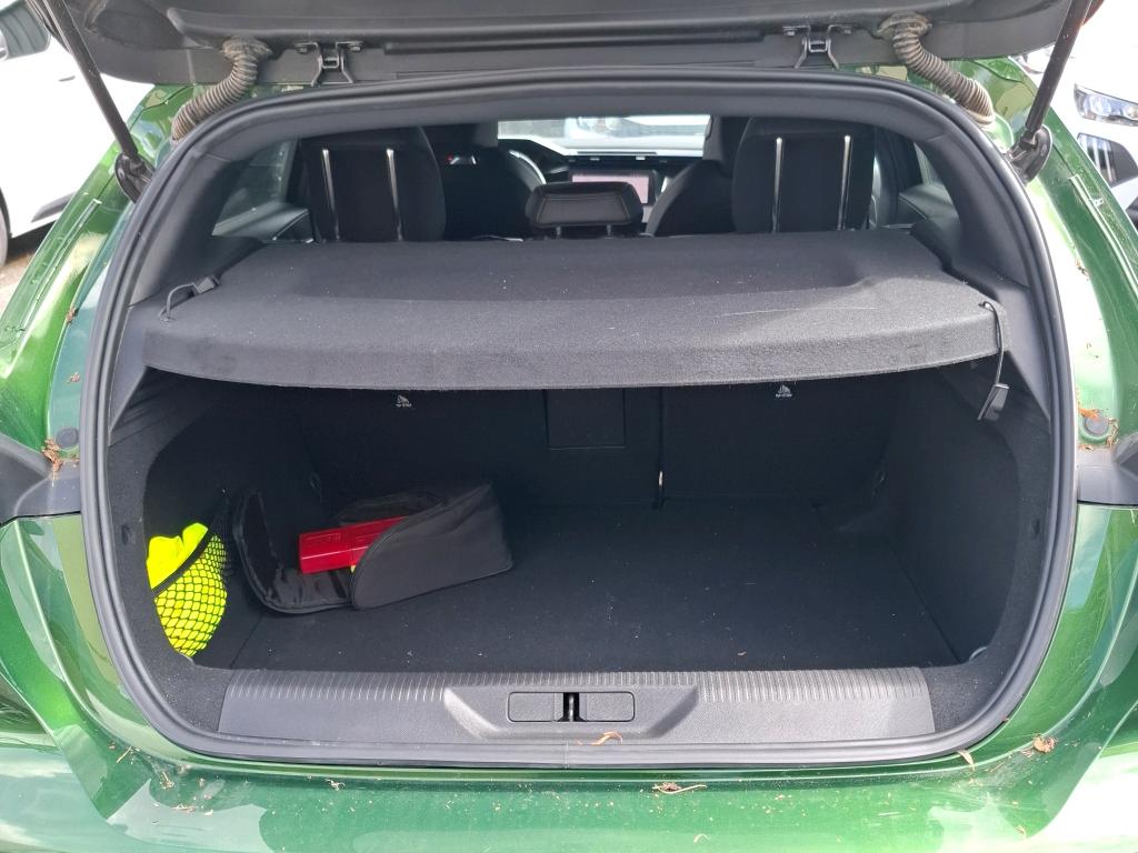 Peugeot 308 PureTech 130ch S&S EAT8 GT 2022