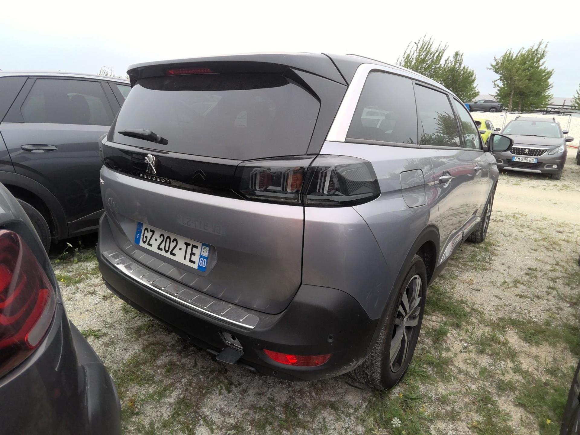 Peugeot 5008 Hybrid 136 e-DCS6 Allure Pack 2024