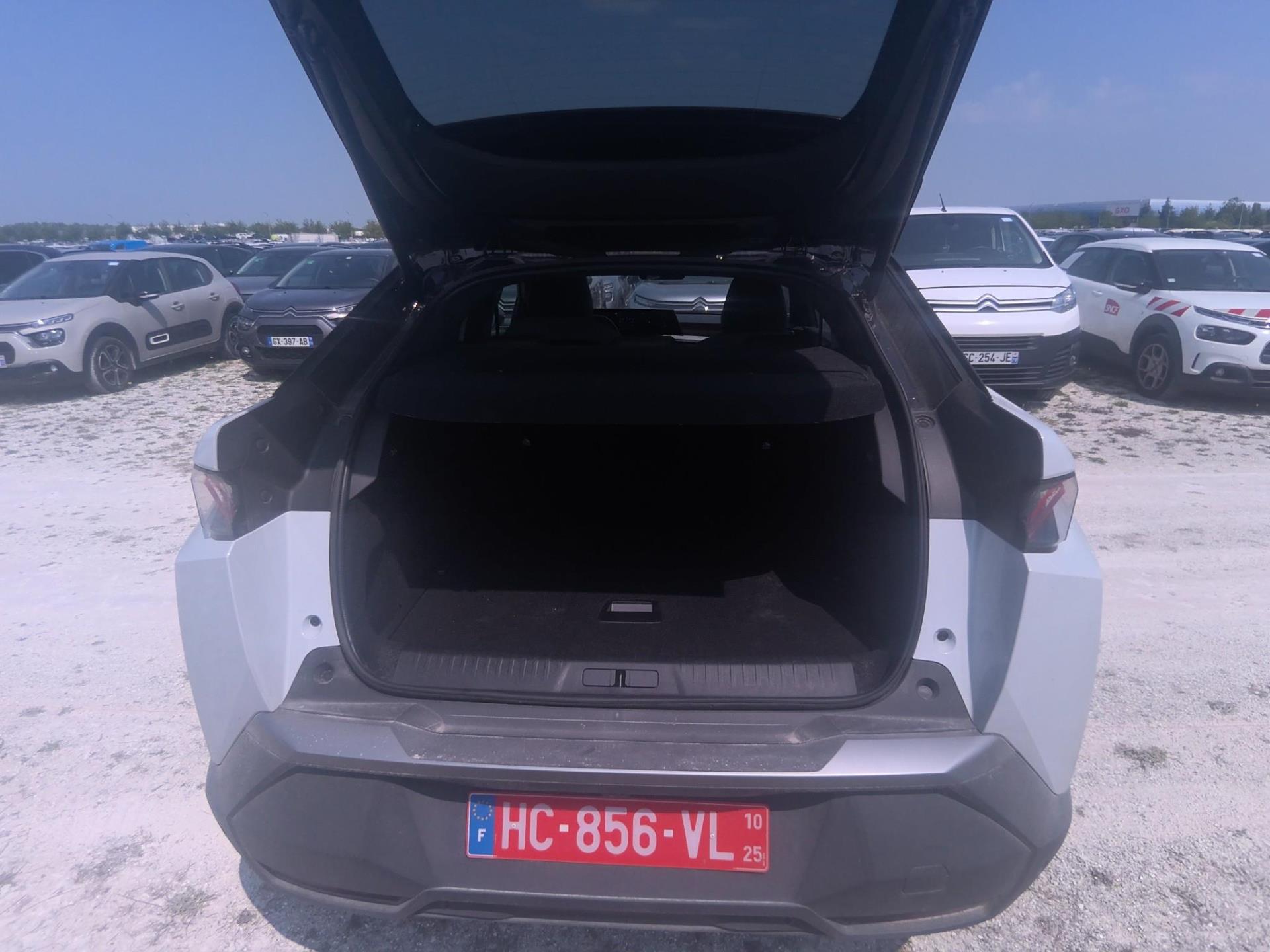 Peugeot 3008 Hybrid 136 e-DCS6 GT 2025