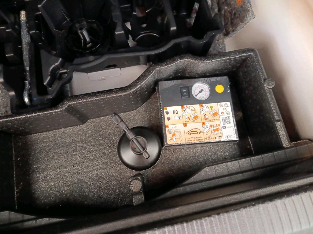Peugeot 2008 BlueHDi 110 S&S BVM6 Active Pack 2021