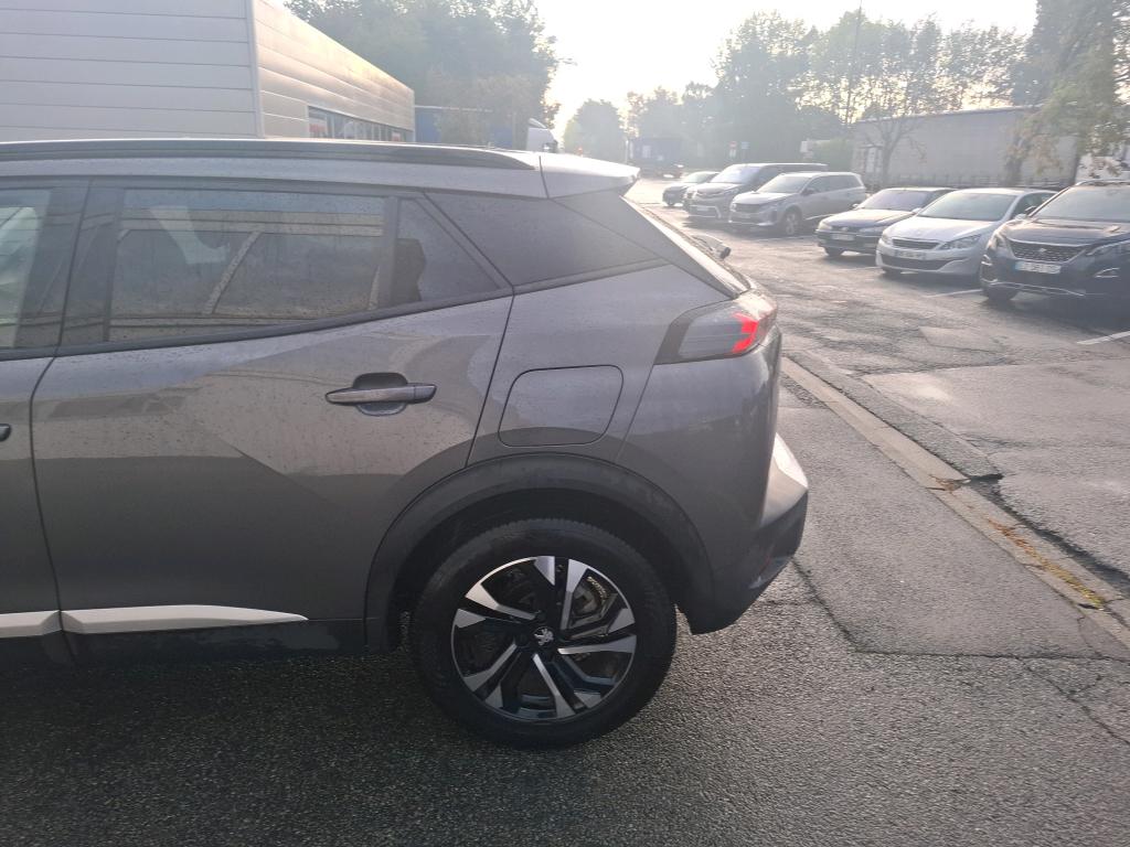 Peugeot 2008 BlueHDi 130 S&S EAT8 Allure Pack 2022
