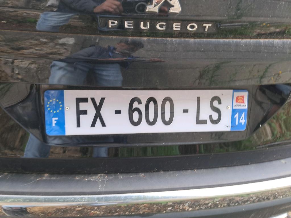 Peugeot 3008 Hybrid 225 e-EAT8 Allure 2021