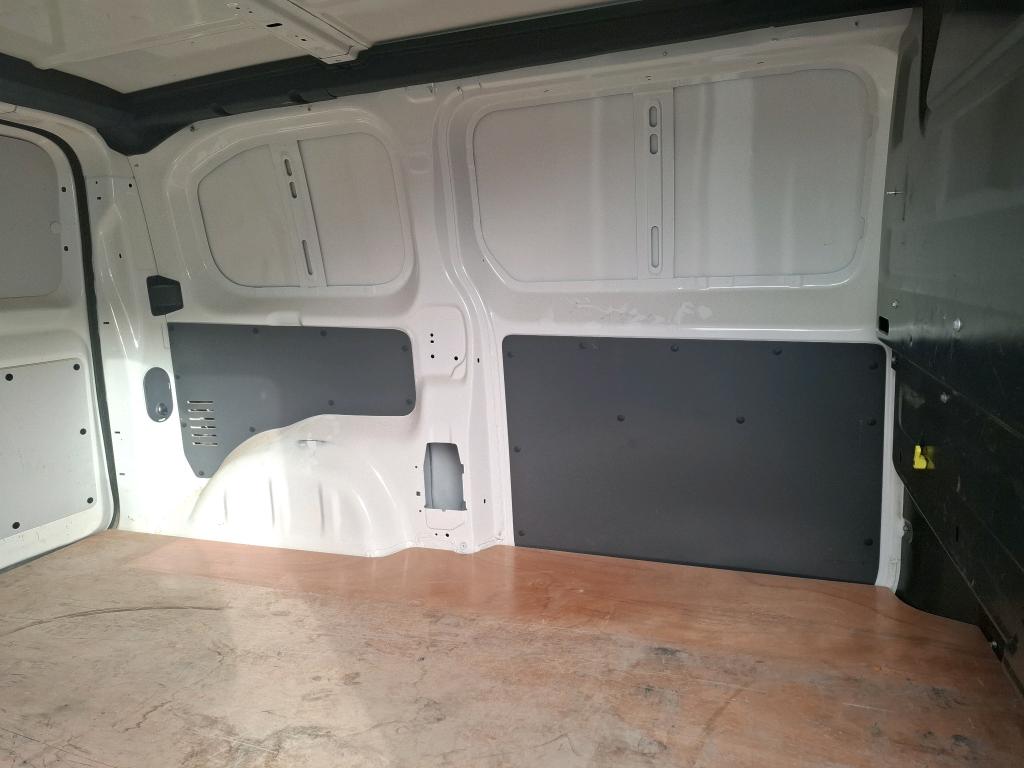 Peugeot EXPERT FGN TOLE STANDARD 2.0 BLUEHDI 120 S&S BVM6 ASPHALT 2021