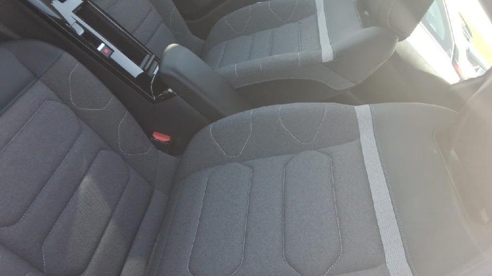 Foto Citroën C4 X 10