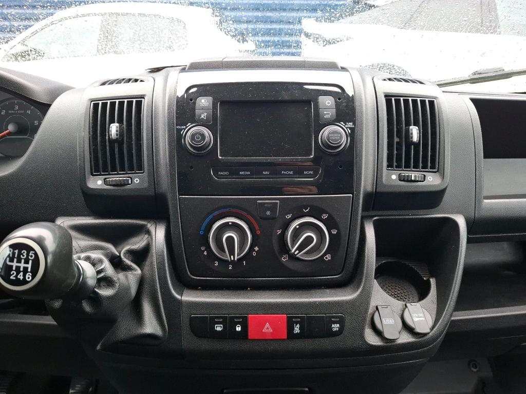 Peugeot BOXER TOLE 333 L2H2 BLUEHDI 120 S&S ASPHALT 2019