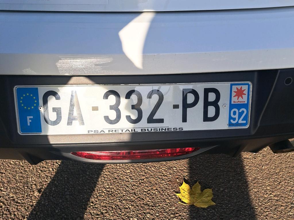 Peugeot 208 PURETECH 100 S&S EAT8 ACTIVE BUSINESS R 2021