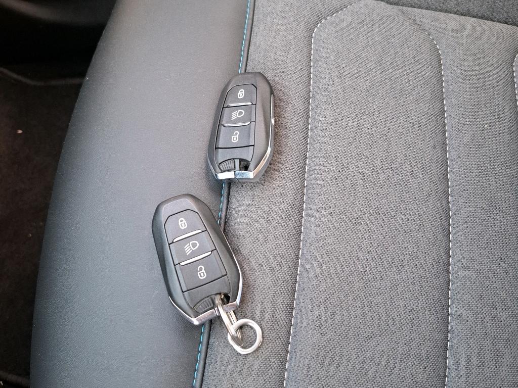 Citroen C4 BlueHDi 130 S&S EAT8 Feel Pack Business 2021