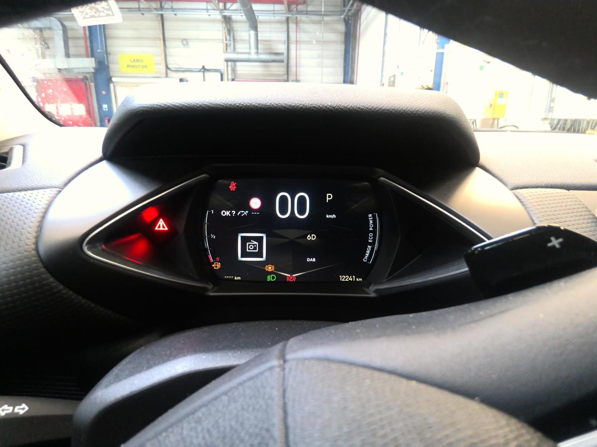 DS DS 3 Hybride 136 e-DCT6 Pallas 2025