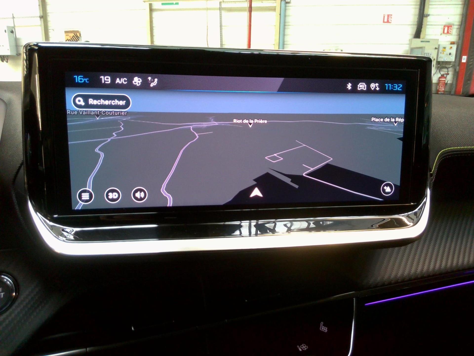 Peugeot 2008 Electrique 54 kWh 156 ch GT 2023