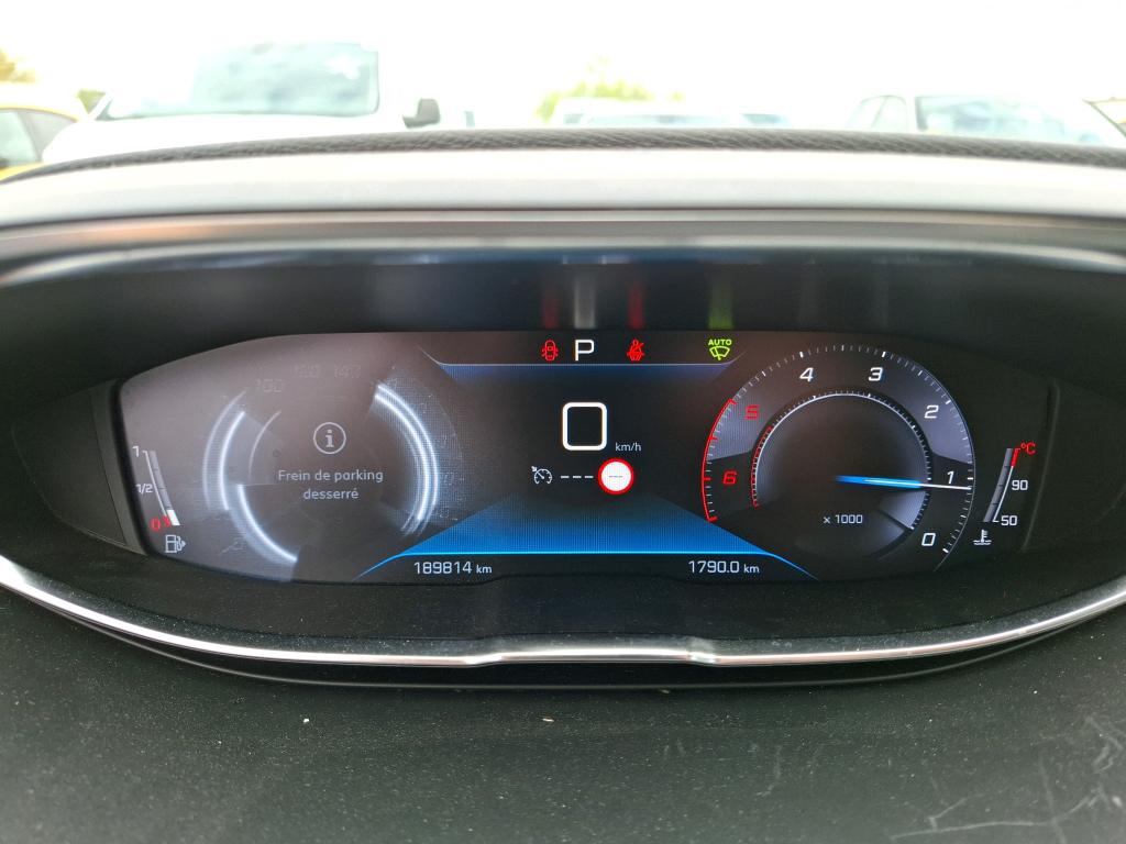 Peugeot 3008 BlueHDi 130ch S&S EAT8 Active Business 2020