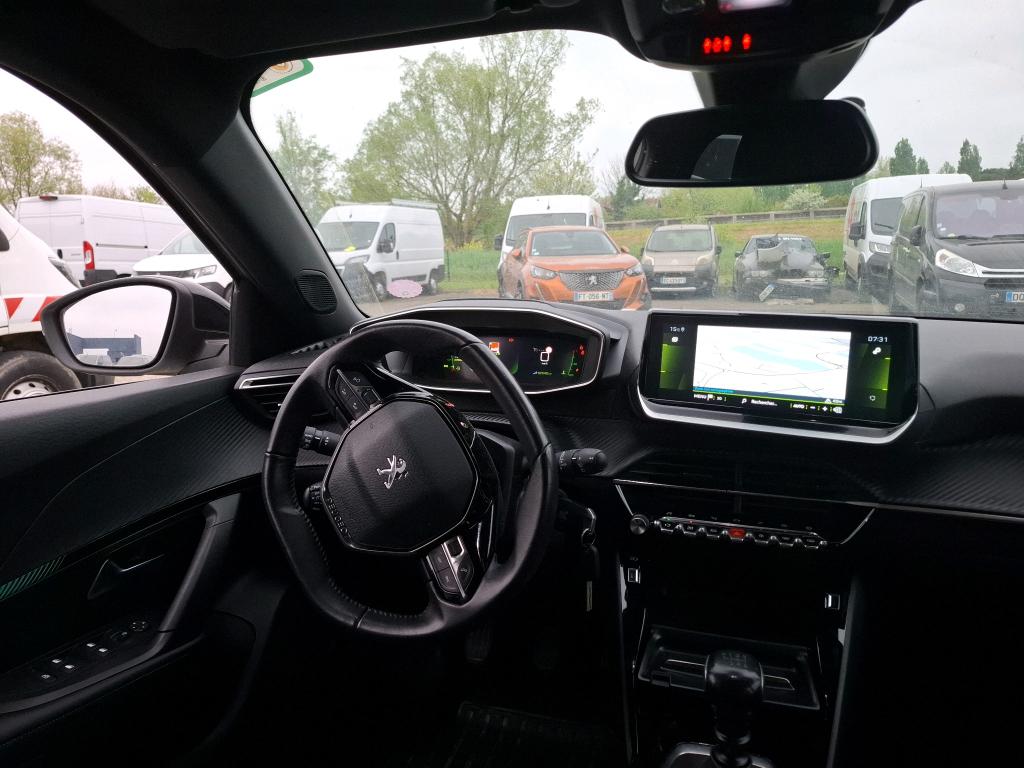 Peugeot 2008 PureTech 130 S&S BVM6 Allure Pack 2022