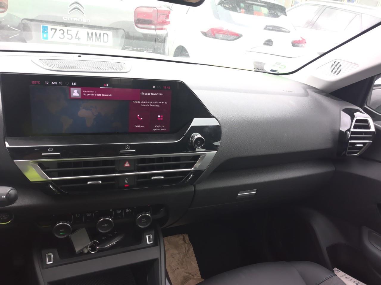 Foto Citroën C4 X 17