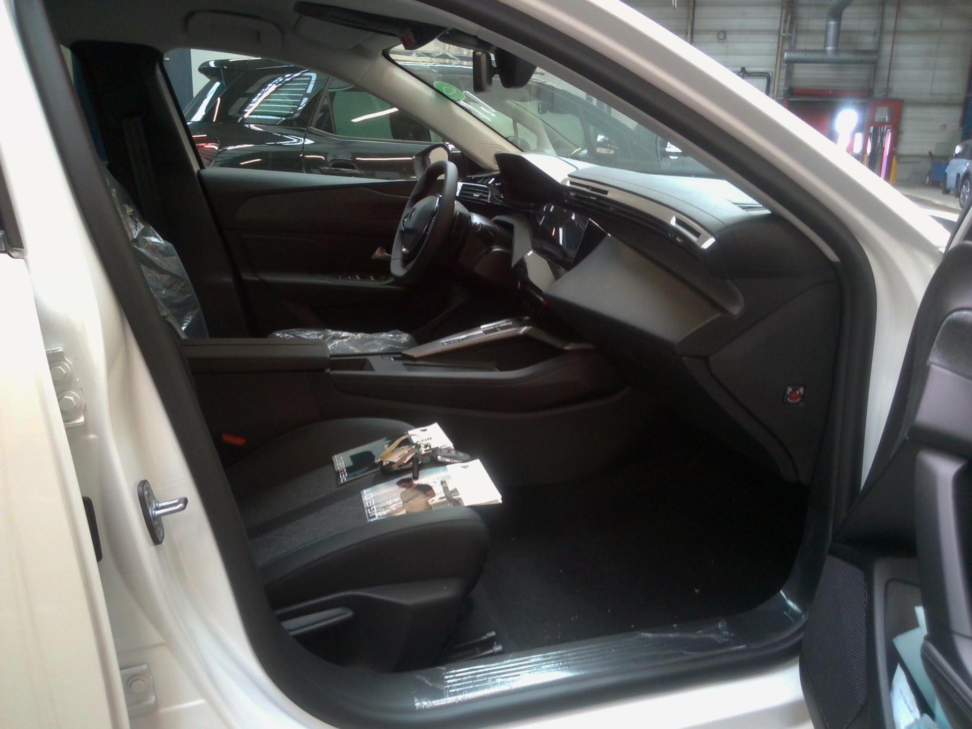 Peugeot 408 PHEV 225 e-EAT8 Allure Pack 2023