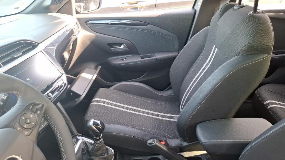 Foto Opel Corsa 12
