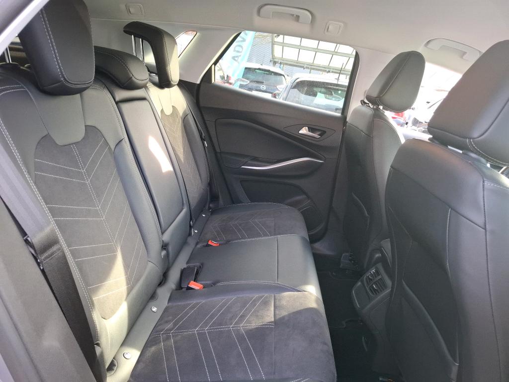 Opel Grandland Hybrid4 300 ch AWD BVA8 Ultimate 2022