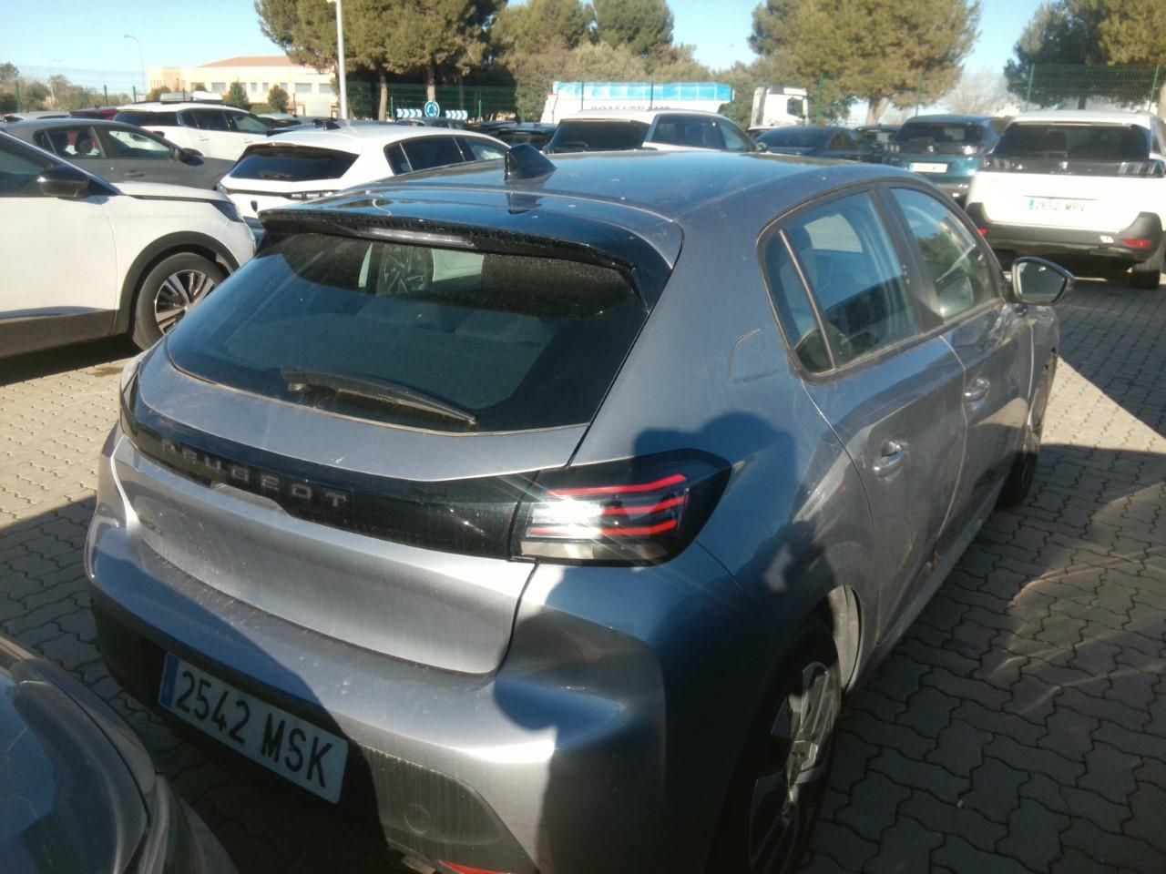 Foto Peugeot 208 4