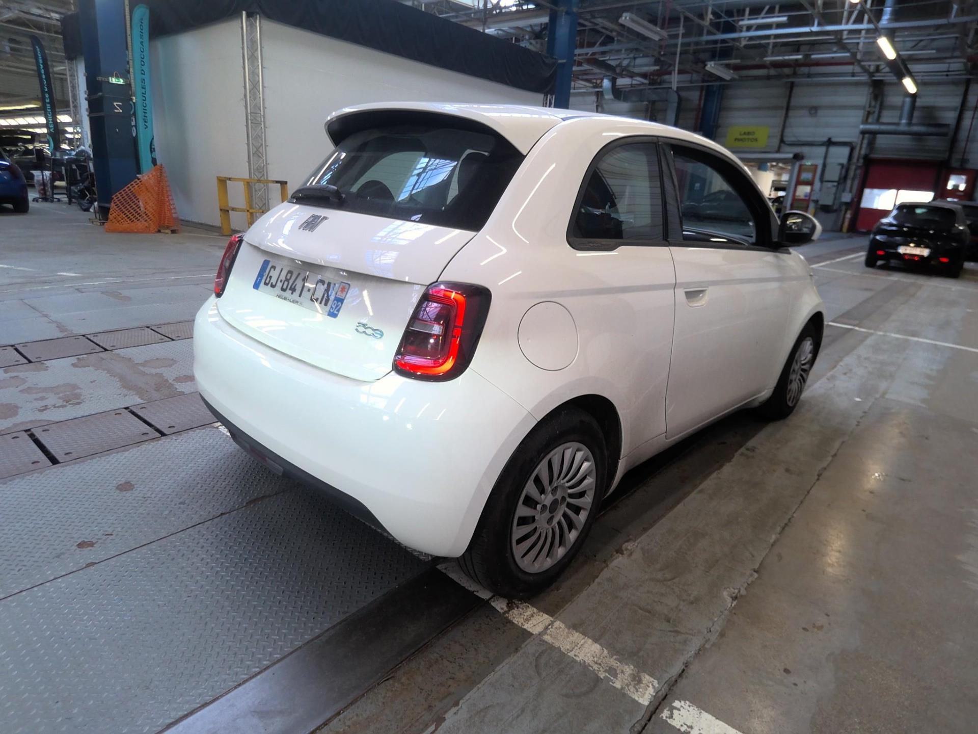 FIAT 500 e 95 ch Action 2022