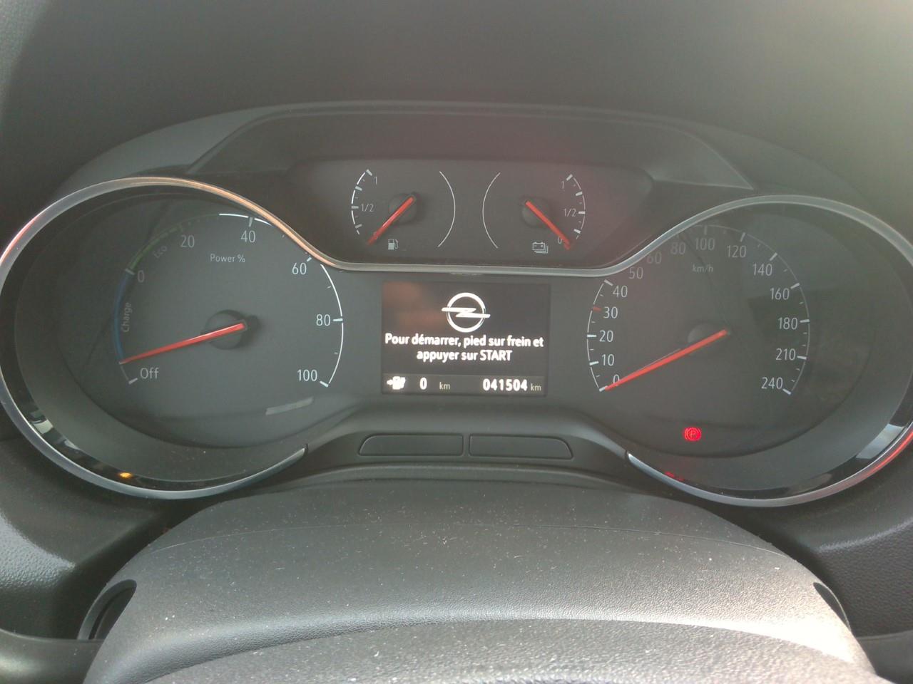 Opel Grandland X Hybrid4 300 ch AWD BVA8 Ultimate 2021