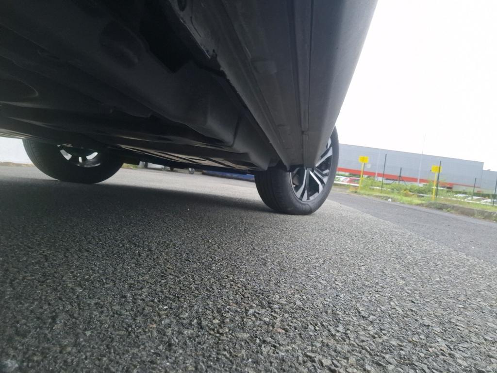 Peugeot 2008 BlueHDi 130 S&S EAT8 Allure Pack 2022