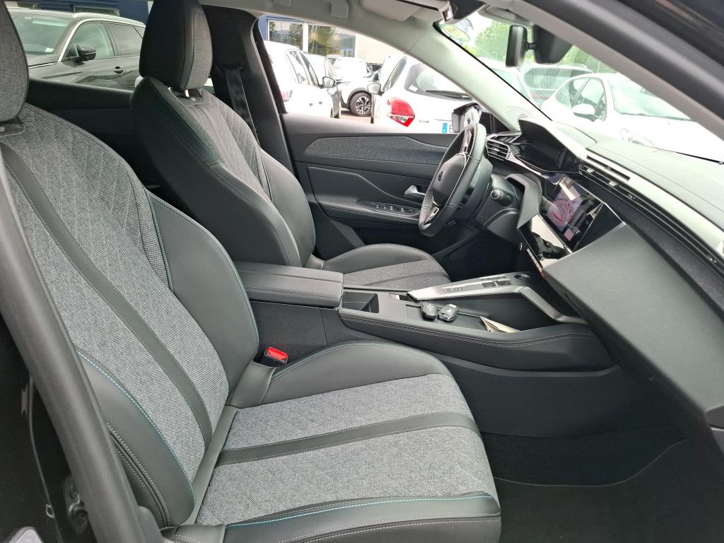 Peugeot 408 PureTech 130 ch S&S EAT8 Allure Pack 2023