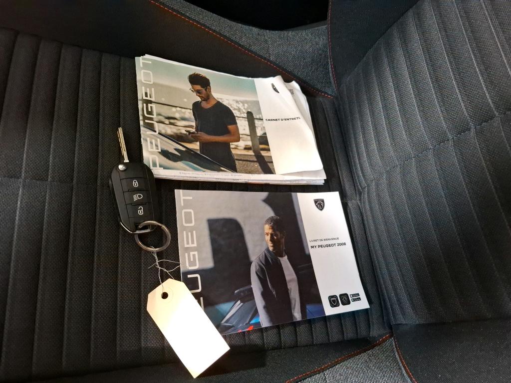 Peugeot 2008 PureTech 100 S&S BVM6 Active 2022