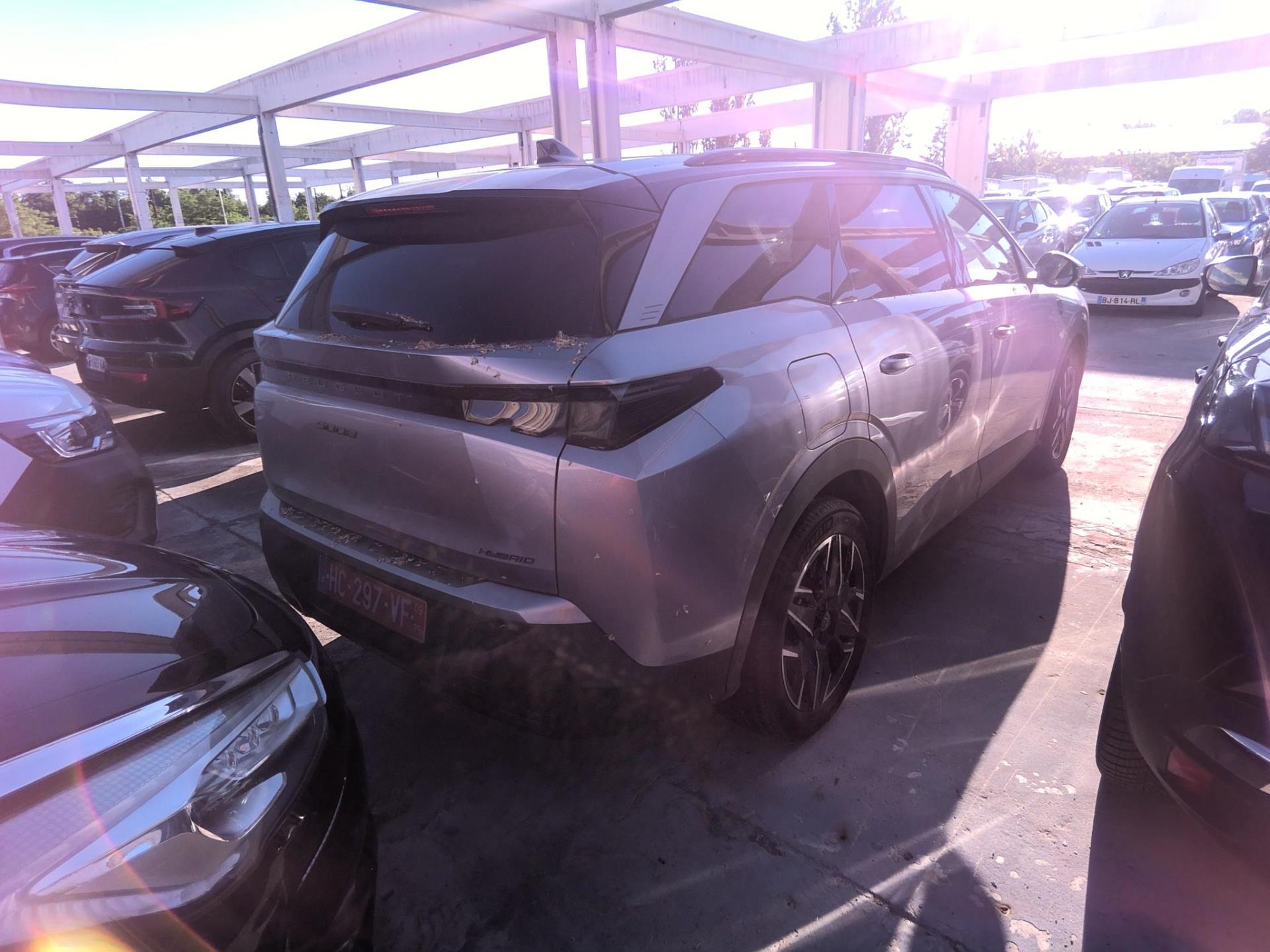 Peugeot 5008 Hybrid 136 e-DCS6 GT 2025