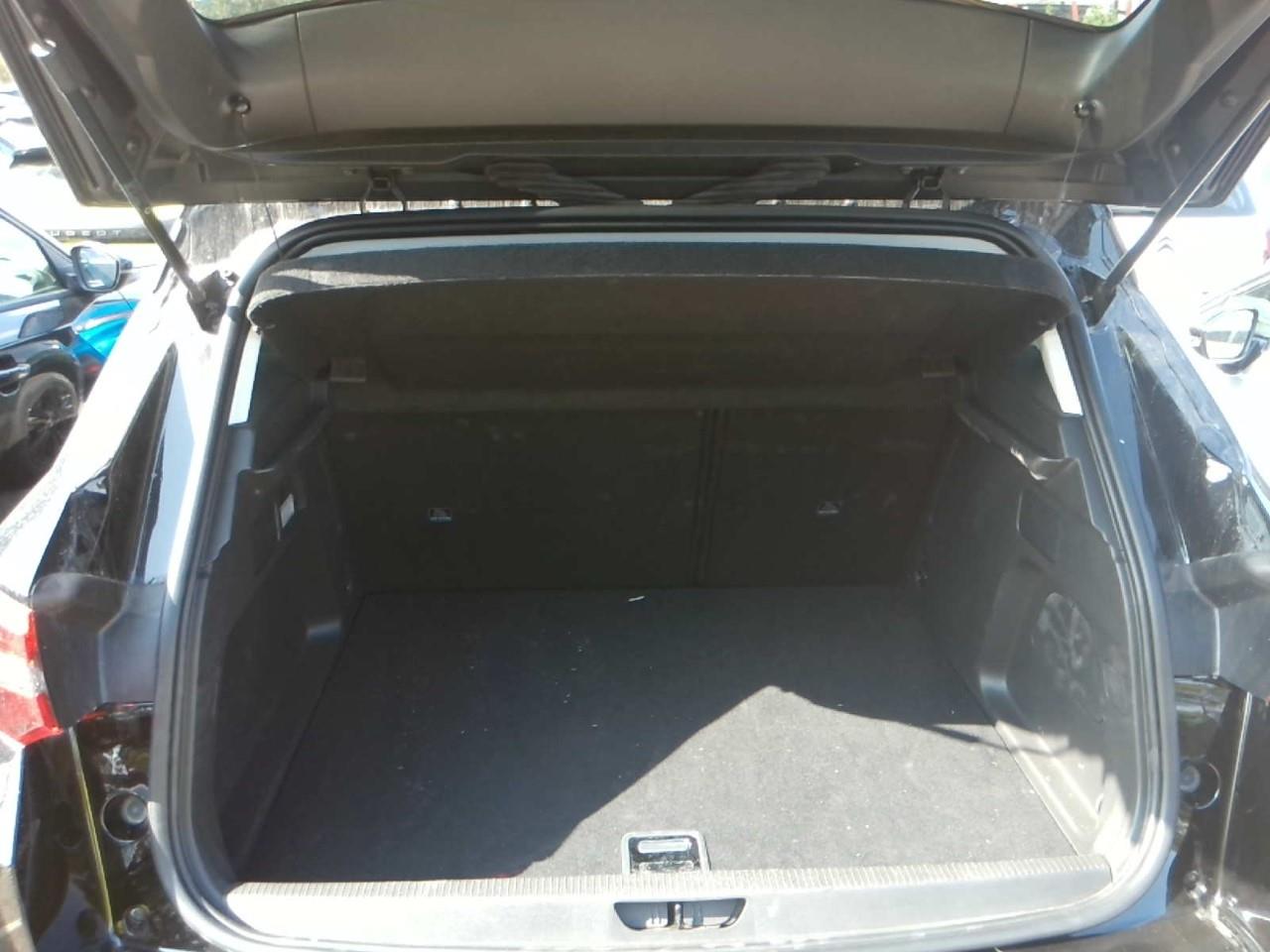 Foto Opel Grandland PHEV 7
