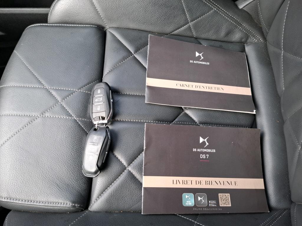 DS DS 7 BlueHDi 130 EAT8 Rivoli 2023