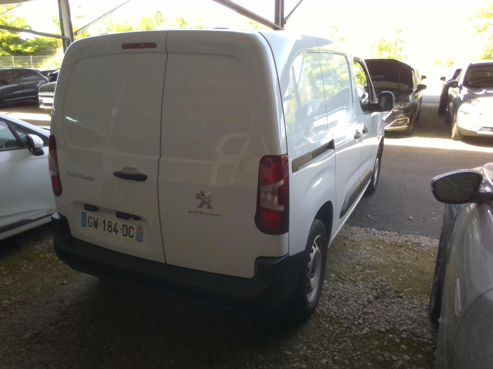 Peugeot PARTNER FOURGON M 650 KG BLUEHDI 100 S&S BVM6  2024