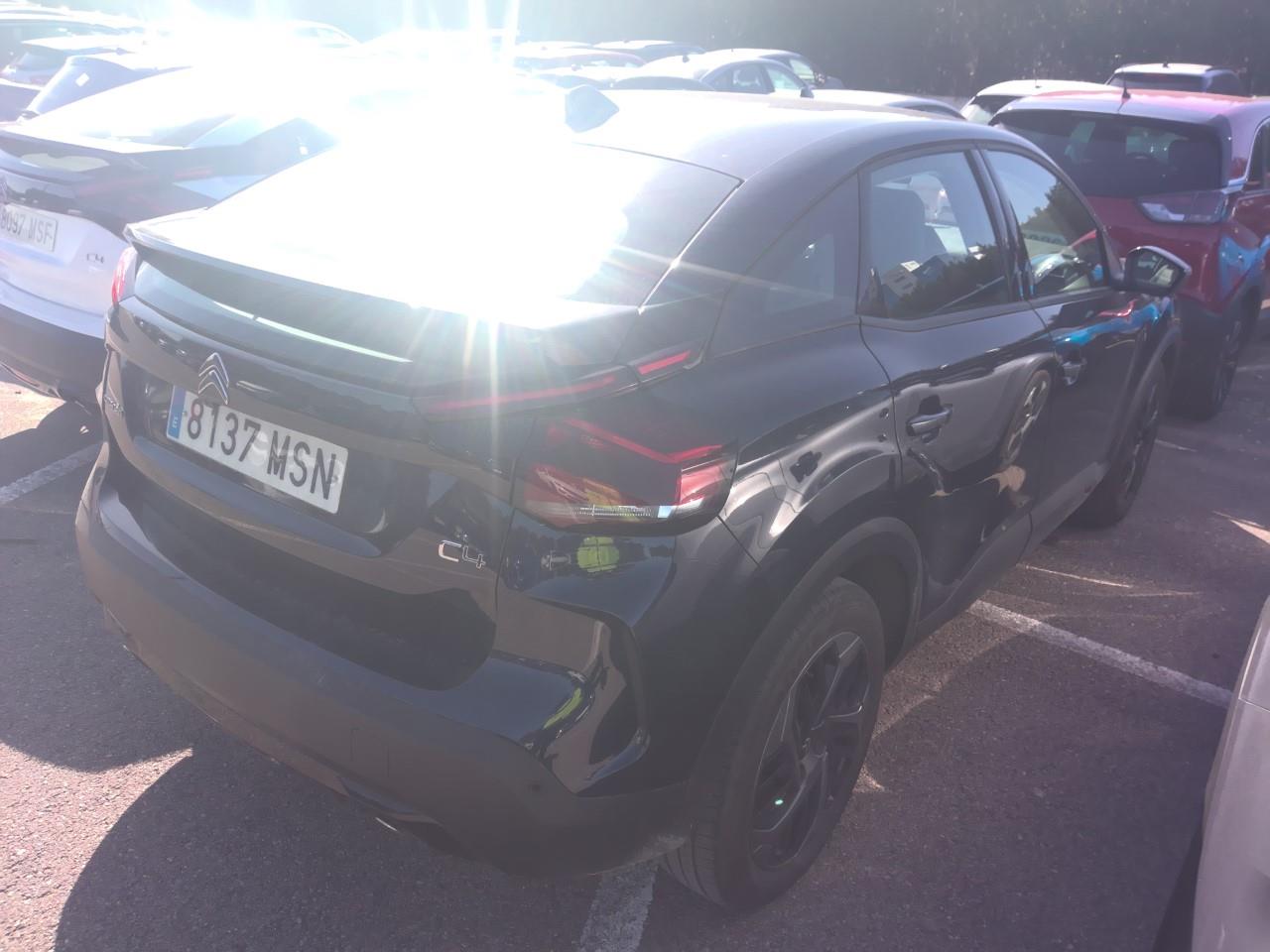 Foto Citroën C4 X 3