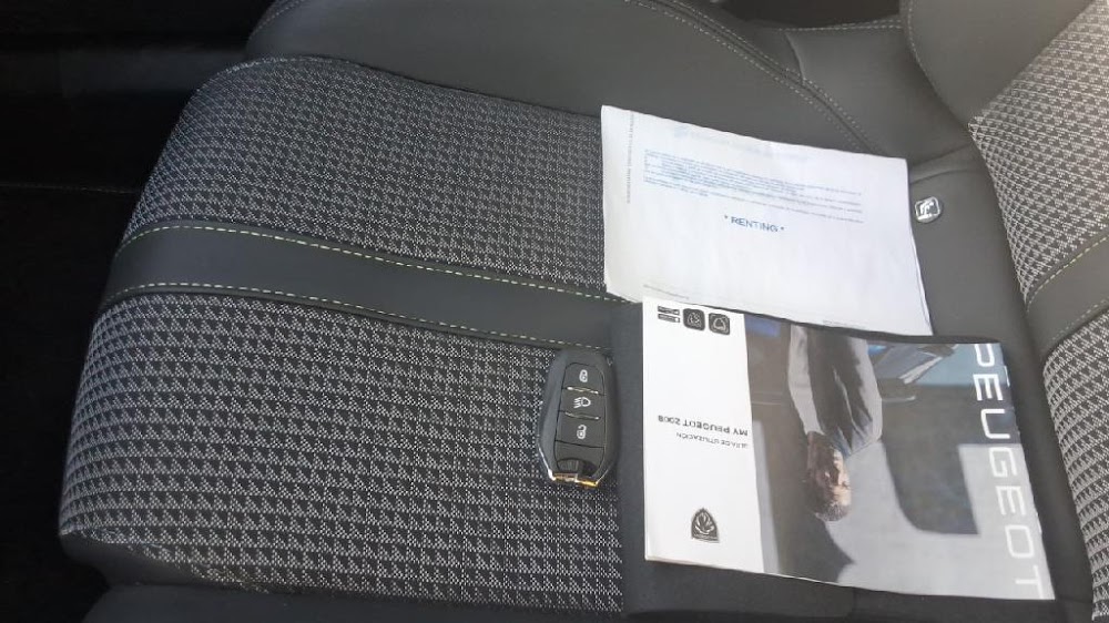 Foto Peugeot 2008 8