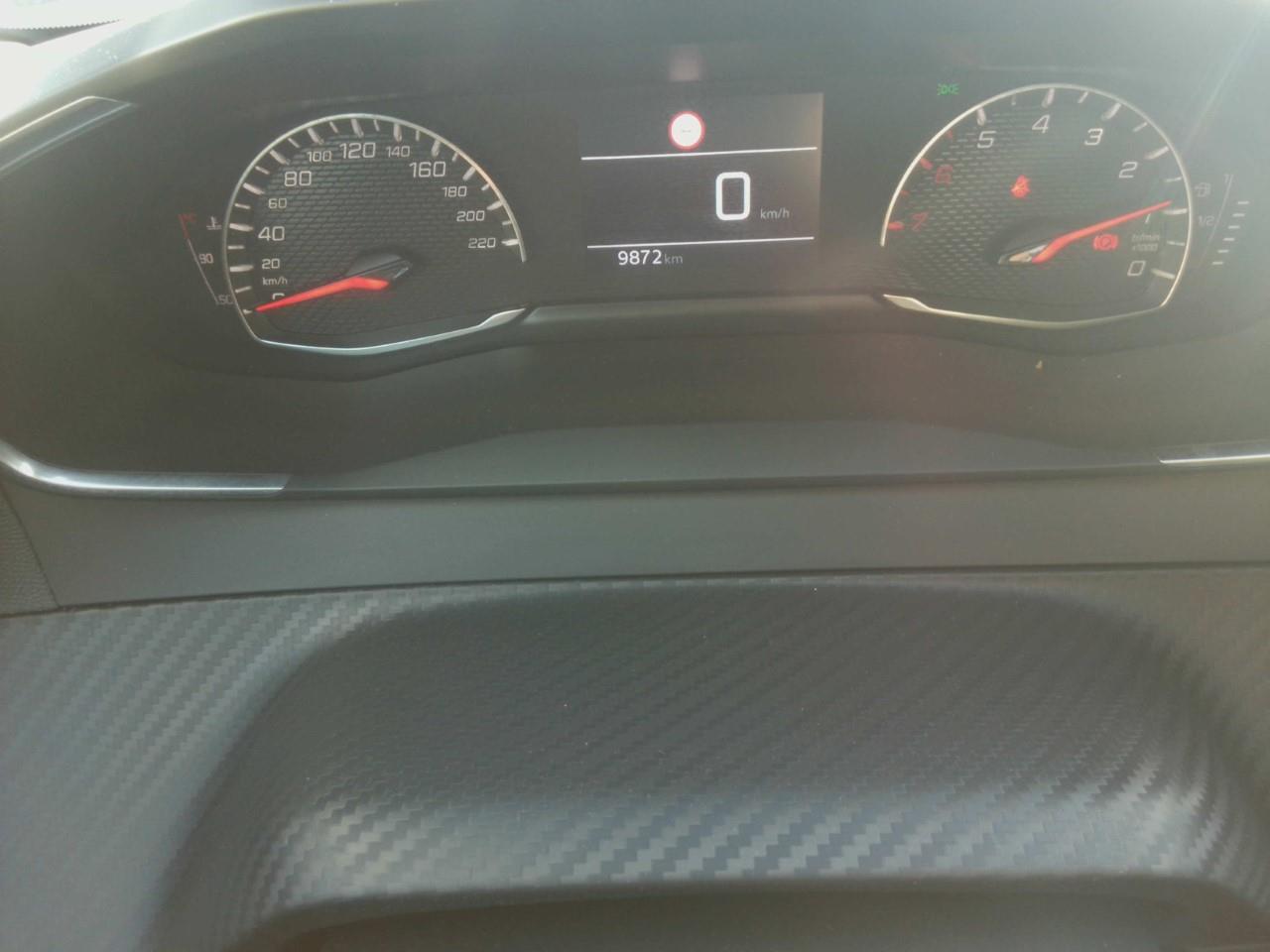 Foto Peugeot 208 5