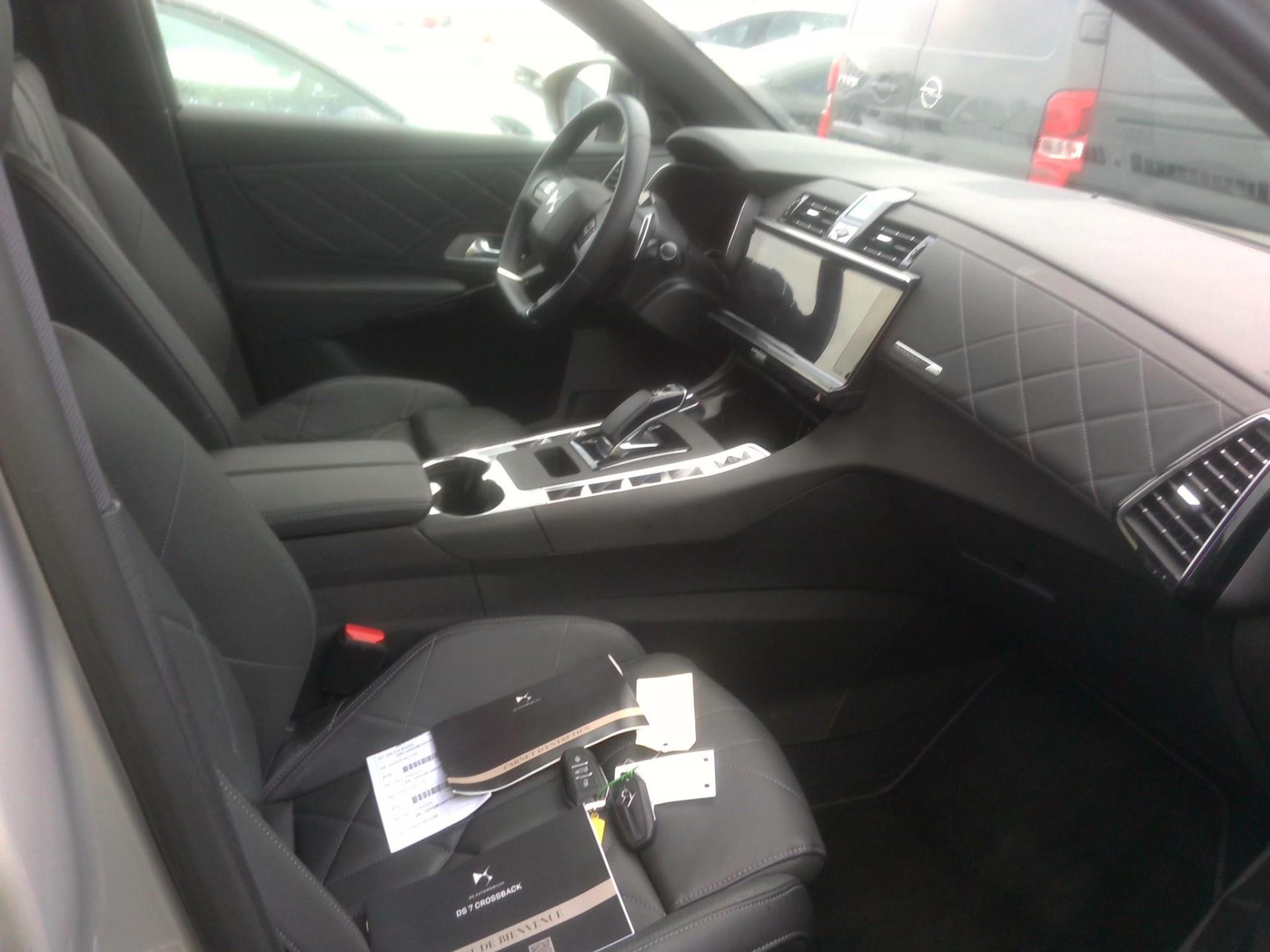 DS DS7 Crossback Hybride E-Tense 300 EAT8 4x4 Rivoli 2022