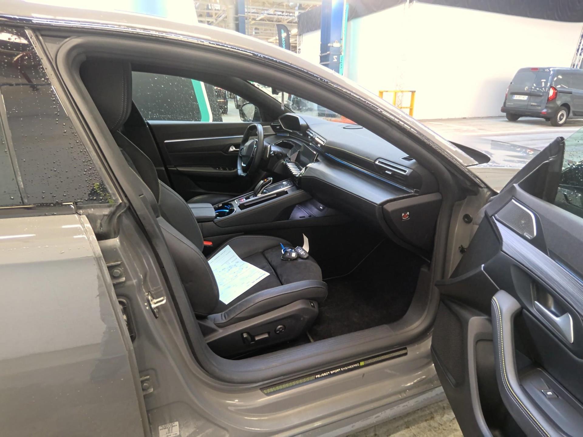 Peugeot 508 Hybrid4 360 e-EAT8 Peugeot Sport Engineered  2021