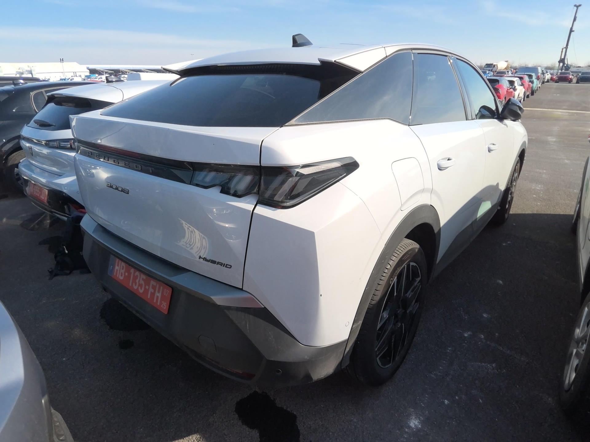 Peugeot 3008 Hybrid 136 e-DCS6 Allure 2025