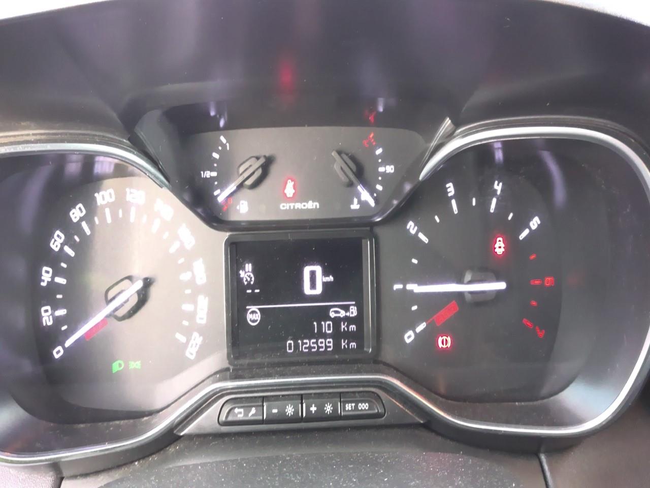 Foto Citroën C3 Aircross 4