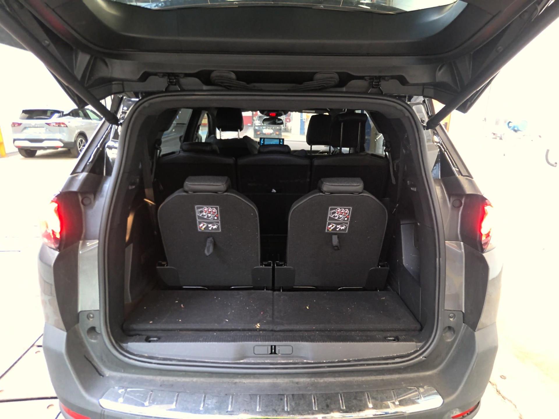 Peugeot 5008 BlueHDi 130ch S&S EAT8 Allure Pack 2024