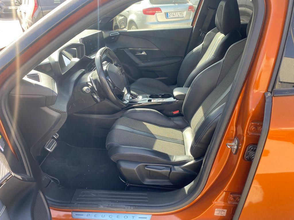Foto Peugeot 2008 8