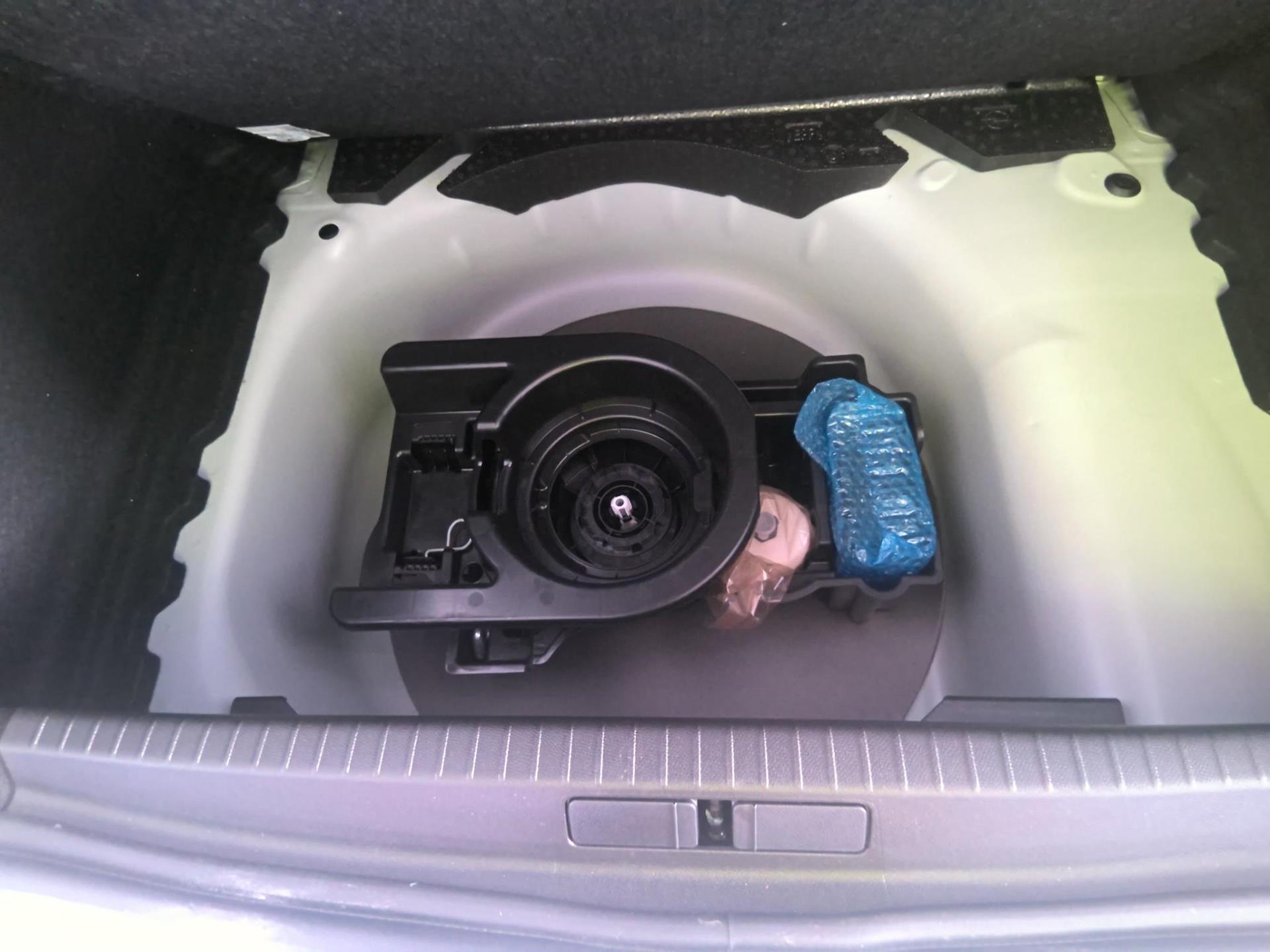 Peugeot 208 Hybrid 110 ch e-DCS6 Allure 2025