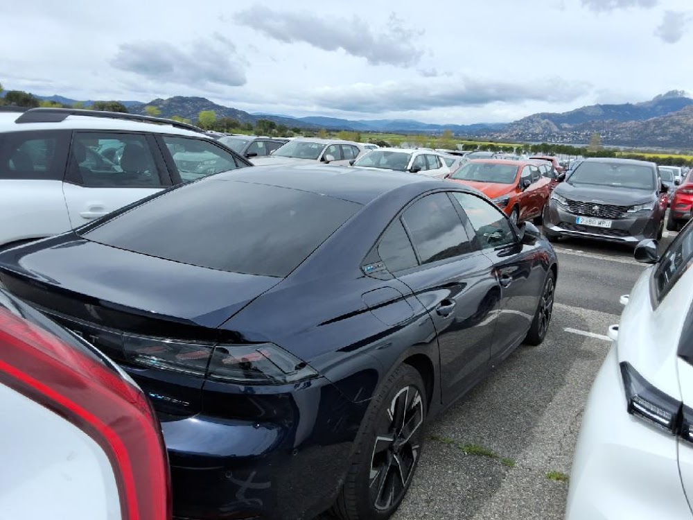 Foto Peugeot 508 Hybrid 5
