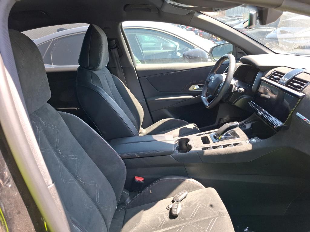 DS DS7 Crossback Hybride E-Tense 225 EAT8 Performance Line 2023