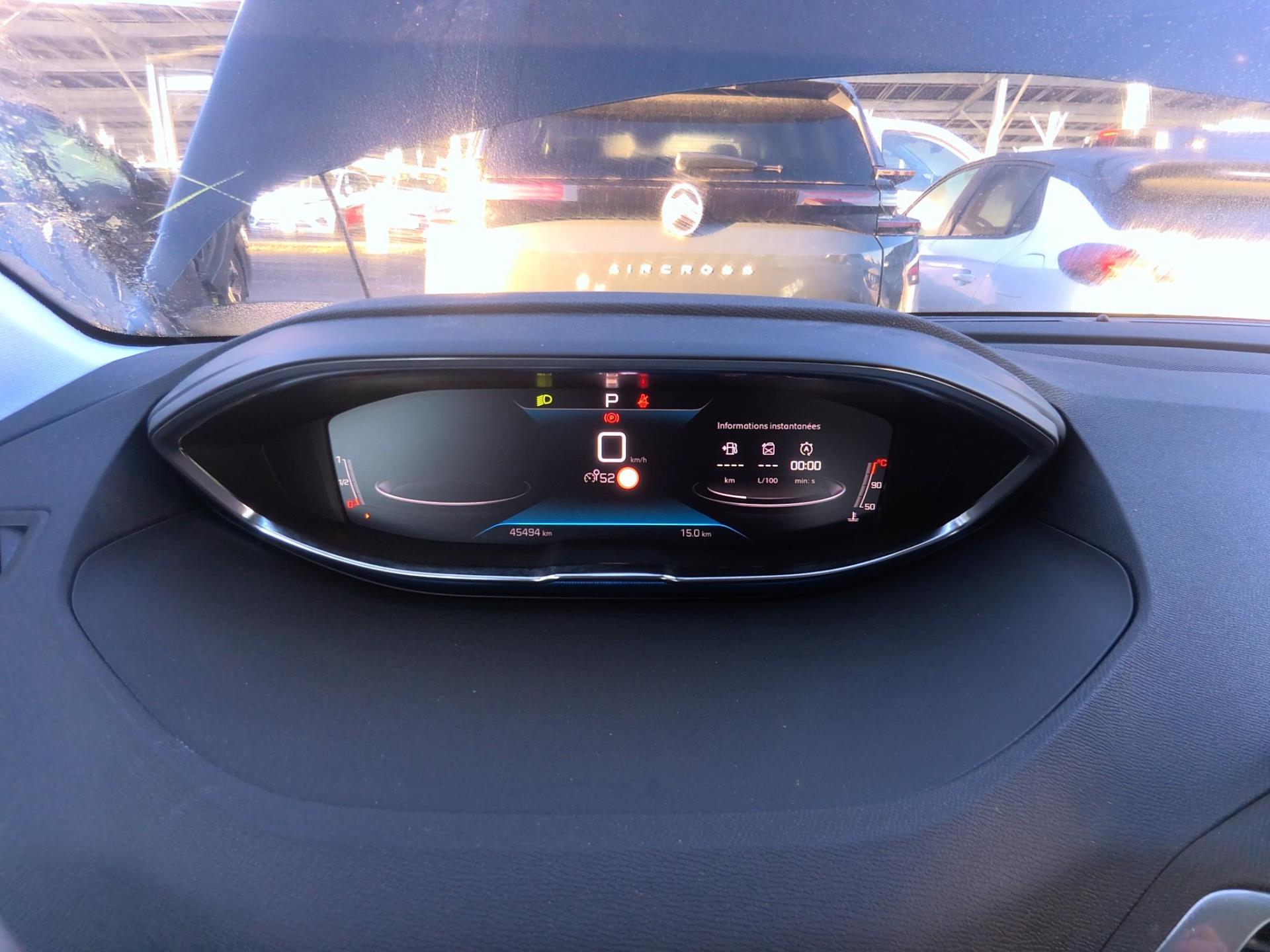 Peugeot 3008 Puretech 130ch S&S EAT8 Active Pack 2021