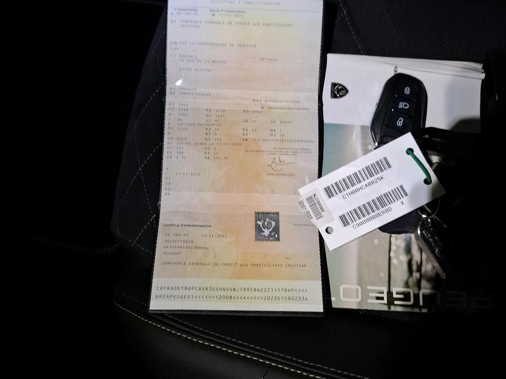Peugeot 2008 PureTech 130 S&S EAT8 GT 2022