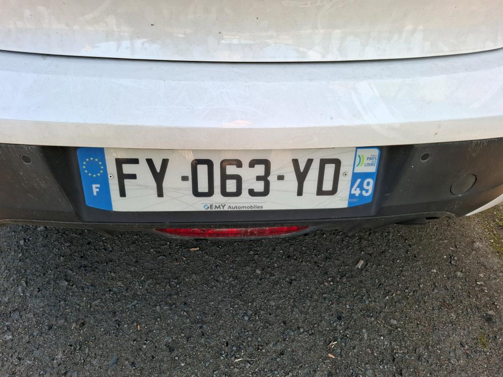Peugeot 208 BLUEHDI 100 S&S BVM6 ACTIVE BUSINESS R 2021