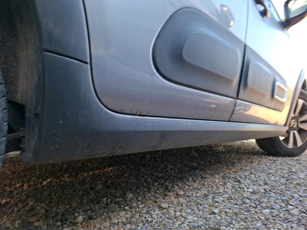 Citroen C3 BlueHDi 100 S&S BVM6 Shine 2023