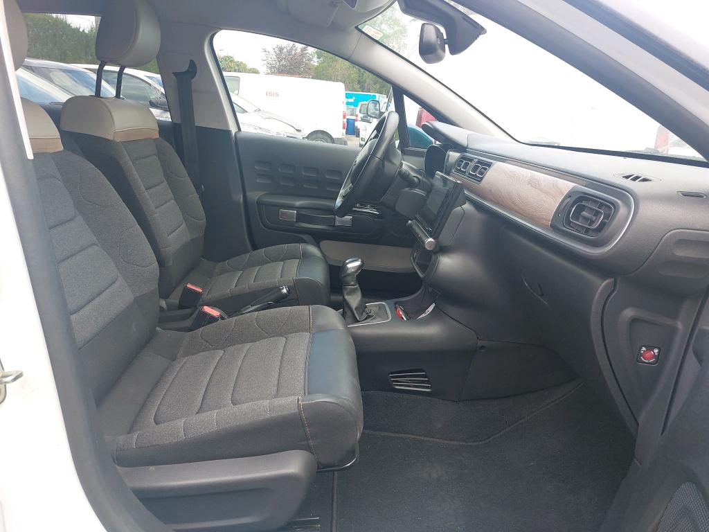 Citroen C3 PureTech 83 S&S BVM5 Shine 2023