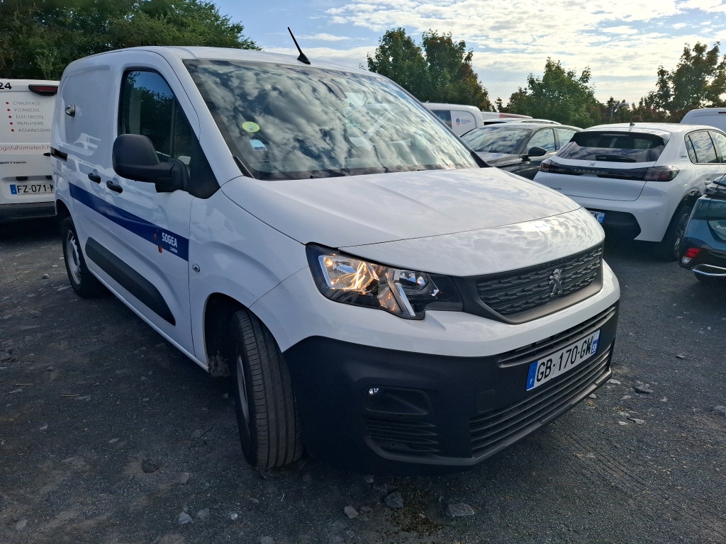 Peugeot PARTNER FOURGON STANDARD 650 KG BLUEHDI 130 S&S EAT8 ASPHALT 2021