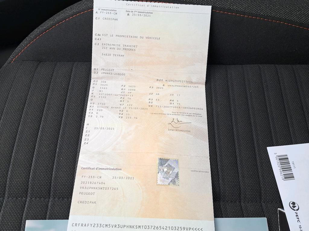 Peugeot 208 PureTech 100 S&S EAT8 Active Business 2021