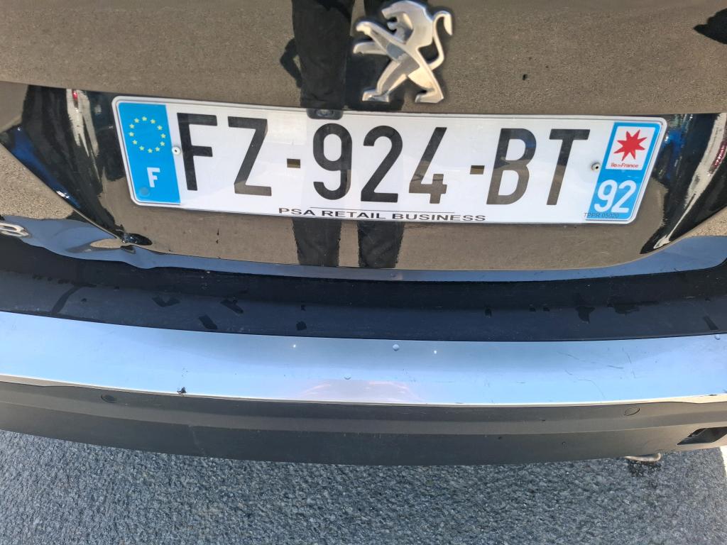 Peugeot 2008 BlueHDi 130 S&S EAT8 Allure Pack 2021