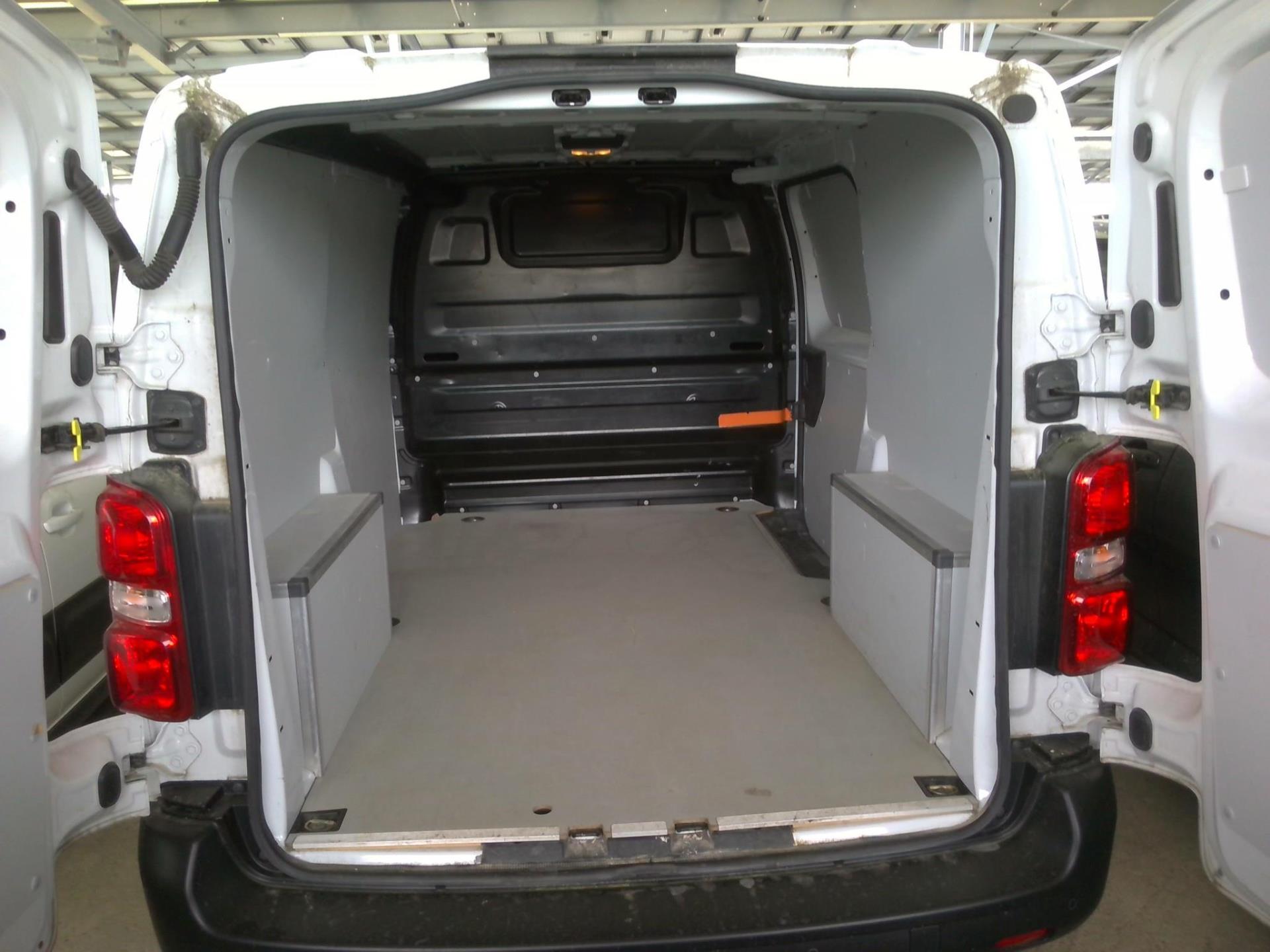 Opel VIVARO FGN TAILLE M BLUEHDI 120 S&S BVM6  2023
